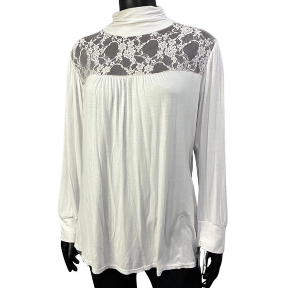 Tops - Elegant White Lace Women's Top